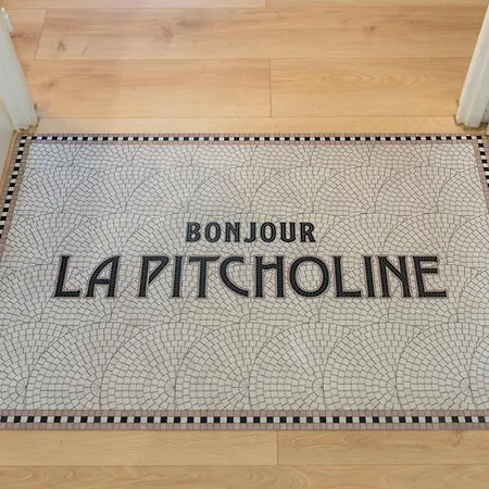 La Pitcholine, Avec Balcon Au Vieux Port Marsella